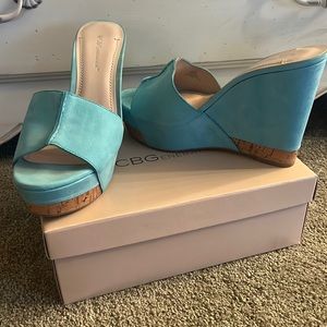 Teal heels